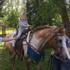 Meet your Posher, Brooke